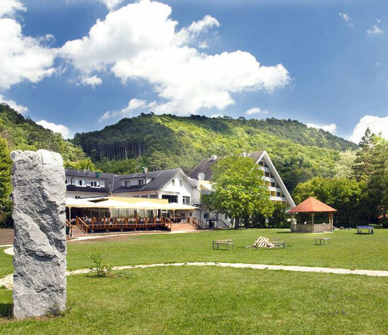 Beispiel: Außenansicht, Foto: Hotel Krainerhütte.