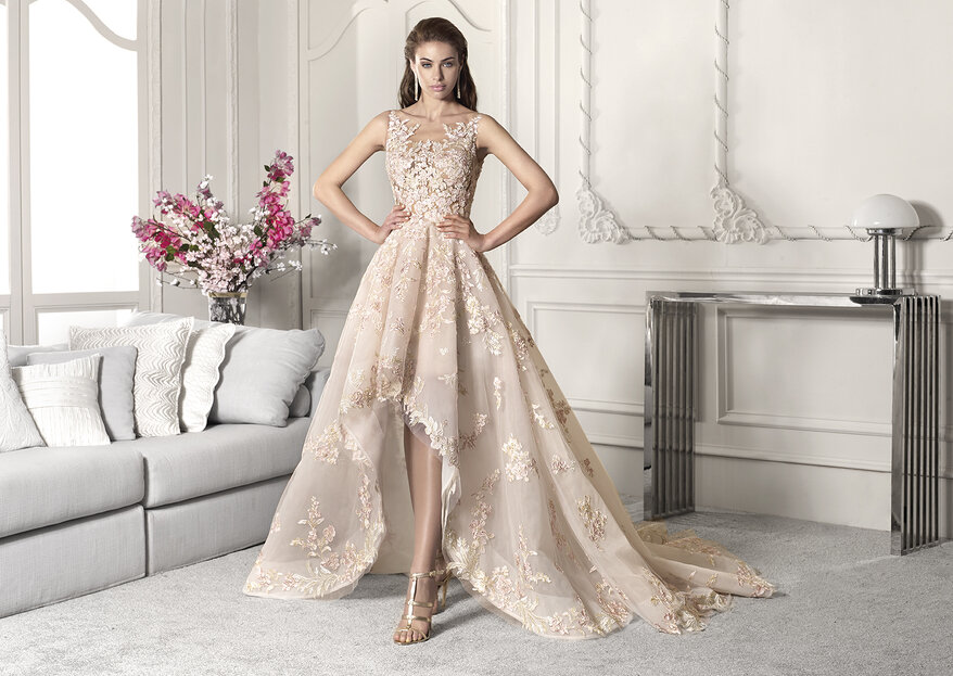 Bei der Hochzeit im Brautkleid strahlen – Mit Modellen von dem Top-Label Demetrios